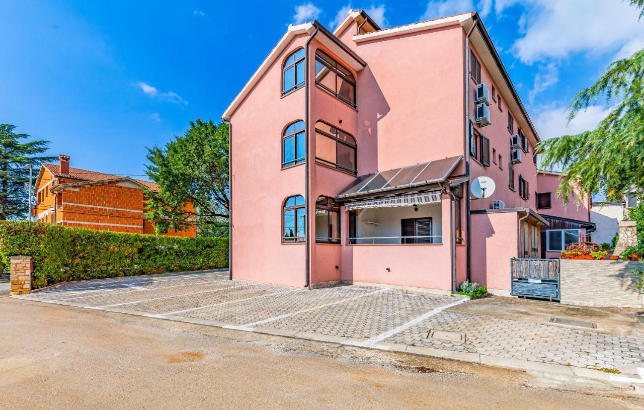 House Mocibob Apartment Tar-Vabriga Bagian luar foto