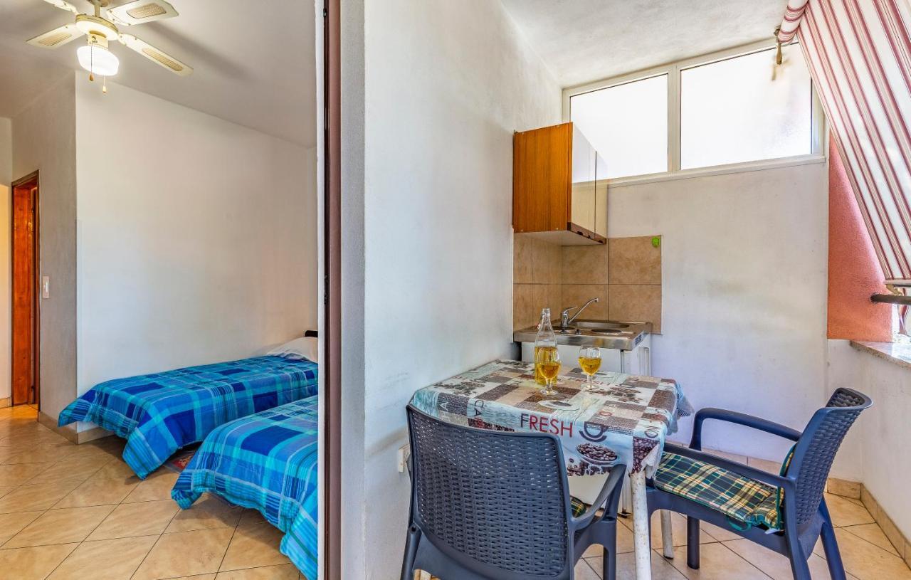 House Mocibob Apartment Tar-Vabriga Bagian luar foto