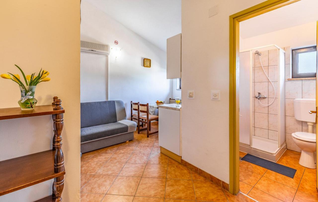 House Mocibob Apartment Tar-Vabriga Bagian luar foto