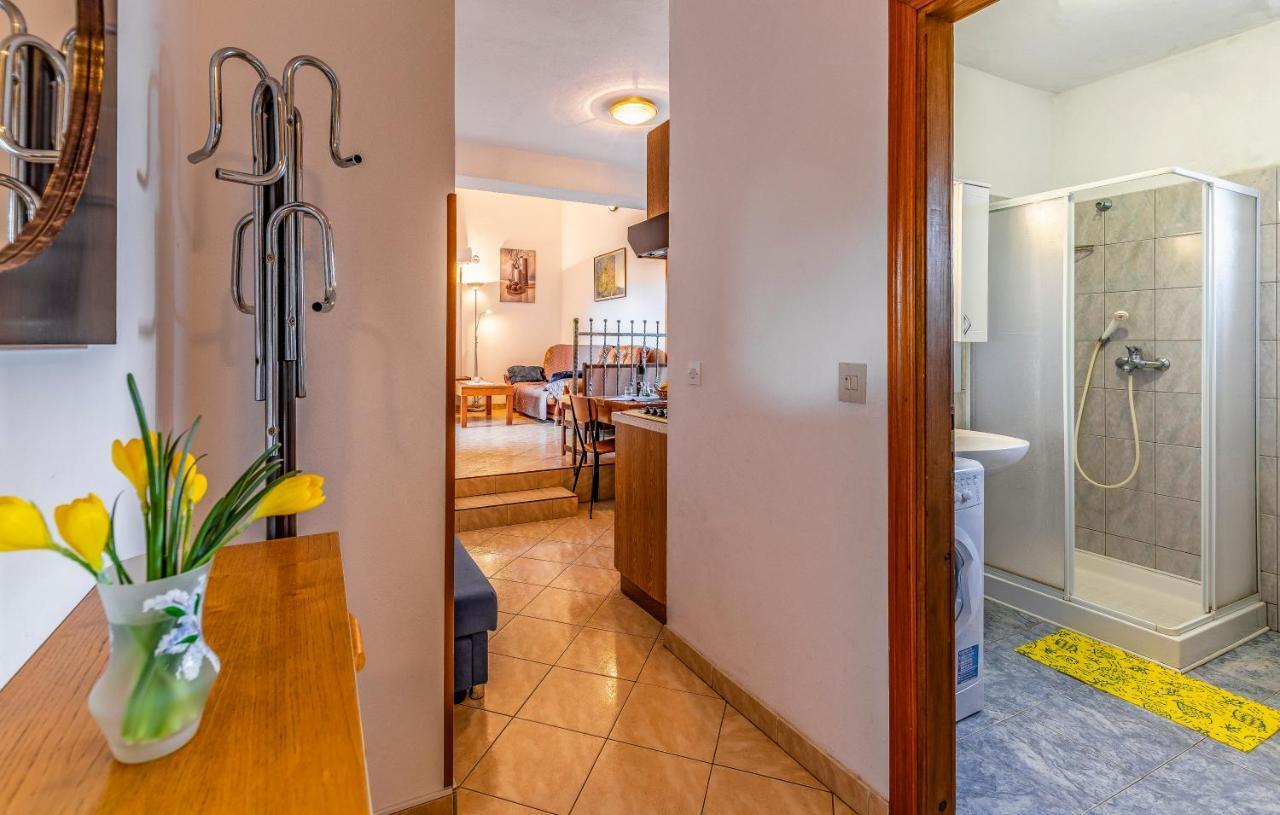 House Mocibob Apartment Tar-Vabriga Bagian luar foto